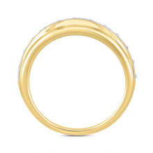 Load image into Gallery viewer, MEN'S BAND 3CT EMERALD DIAMOND 14K YELLOW GOLD
