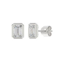 Load image into Gallery viewer, LADIES SOLITAIRE EARRINGS 3CT EMERALD DIAMOND 14K WHITE GOLD 
