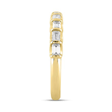 Load image into Gallery viewer, LADIES BAND 1CT EMERALD DIAMOND 14K YELLOW GOLD
