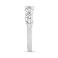 Load image into Gallery viewer, LADIES BAND 1CT OVAL DIAMOND 14K WHITE GOLD
