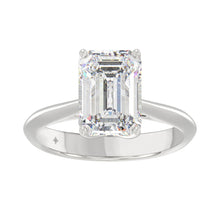 Load image into Gallery viewer, LADIES SOLITAIRE RING 4CT EMERALD DIAMOND 14K WHITE GOLD 
