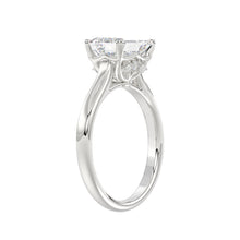 Load image into Gallery viewer, LADIES BRIDAL SET 3 1/2CT ROUND/EMERALD DIAMOND 14K WHITE GOLD (CENTER STONE EMERALD DIAMOND 2.00CT)
