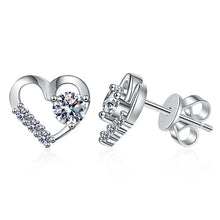 Load image into Gallery viewer, Moissanite Heart D Color 4mm Stud Earrings for 925 Silver Women With zircon Classic
