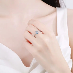 Moissanite 1CT 2CT Emerald Cut Diamond Ring with side zircon stones for Women Sparkly Halo Wedding