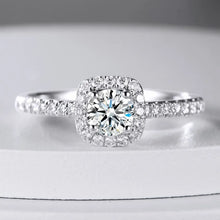 Load image into Gallery viewer, ring moissanite
