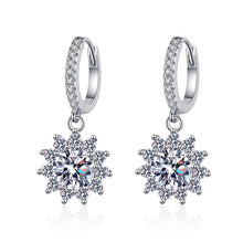 Load image into Gallery viewer, Moissanite 0.5CT or 1CT each Drop Earrings for Women Diamond Jewelrywirh side stones zircon
